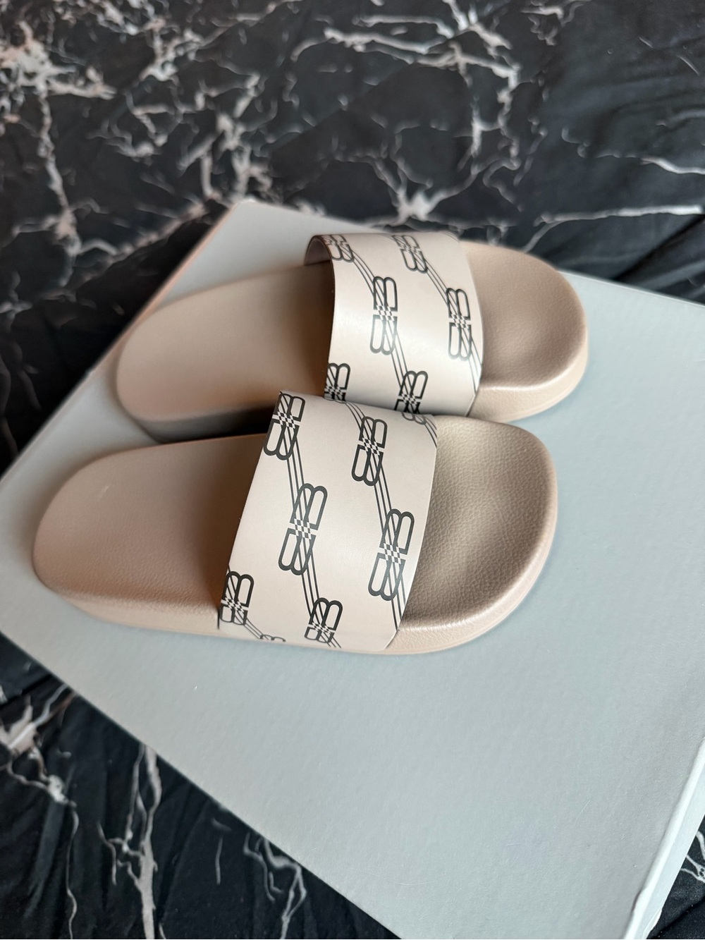 Balenciaga Cream Logo Slide Sandals